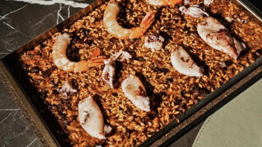 Uno de los arroces con los que te agasajan en Can Vella.