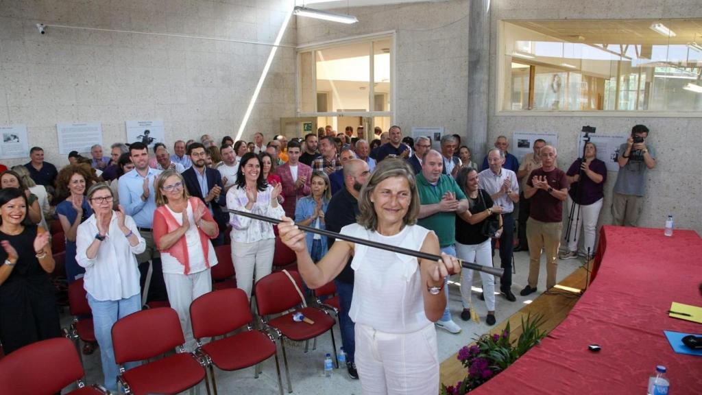 Belén Cachafeiro, del PP, recupera la Alcaldía de Forcarei (Pontevedra) al prosperar la moción de censura.07114314_1920