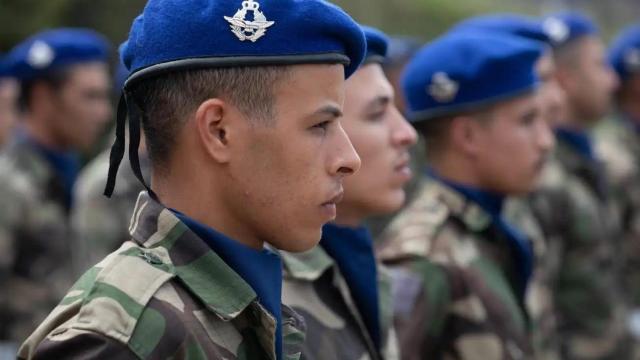 Un soldado de la unidad aérea marroquí, en 2024.