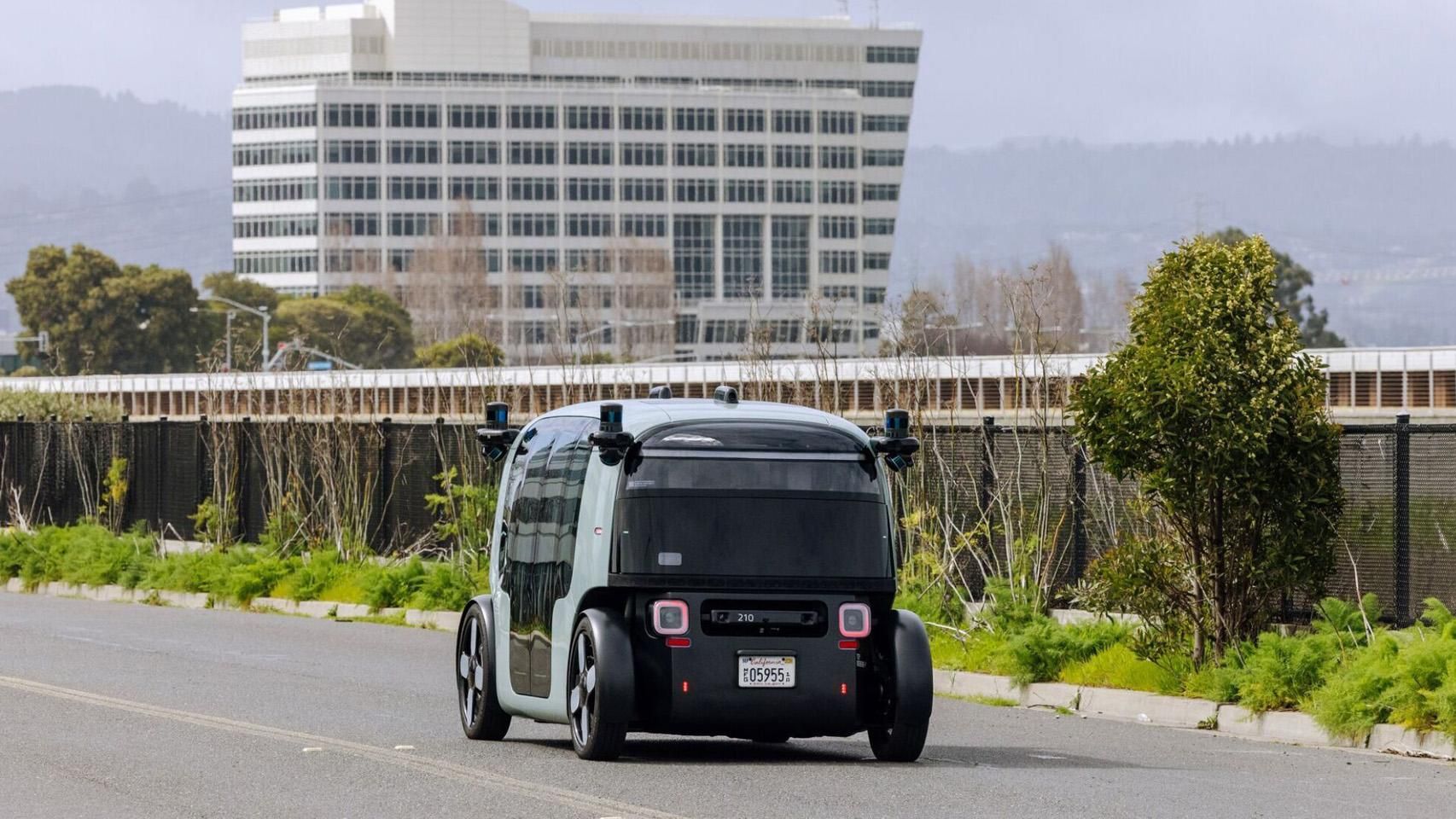 Amazon va a por Waymo y Tesla con sus robotaxis: consiguen permiso para ...