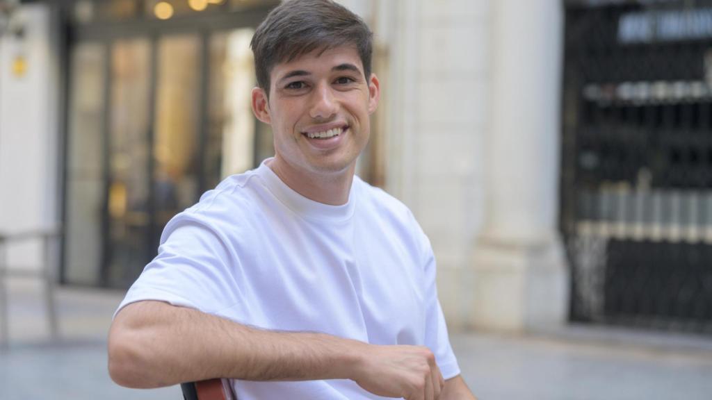 Borja Sanjuán posa antes del inicio de la entrevista. Kike Taberner