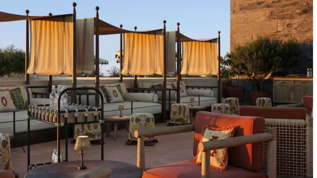 Terraza del hotel palacio de Godoy Cáceres, que acogerá el enlace del hermano de Sofía Palazuelo.