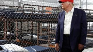 2025-08-07T222845Z_1054812637_RC2SDFAWWLGR_RTRMADP_3_USA-TRUMP-MIGRATION-FLORIDA