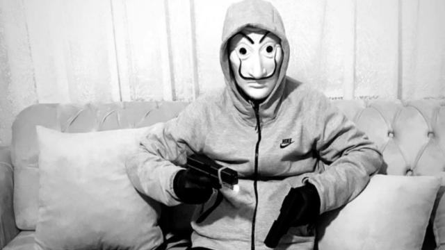 Imagen de uno de los integrantes de los clanes mafiosos.