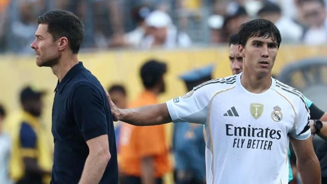 Xabi Alonso y Gonzalo García, en el Mundial de Clubes