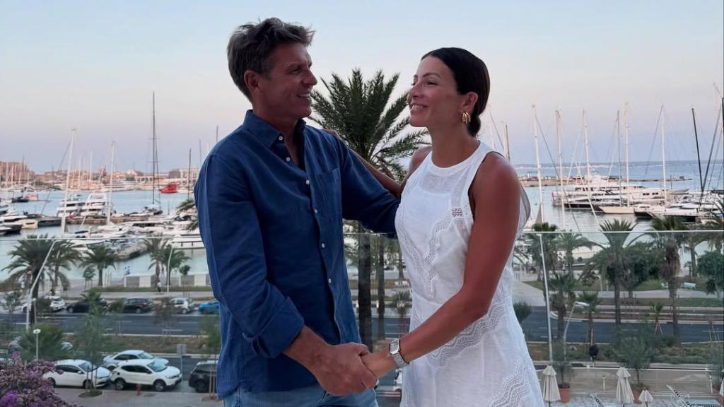 Manuel Díaz 'El Cordobés' y su mujer, Virginia Troconis, en una imagen de sus redes sociales.