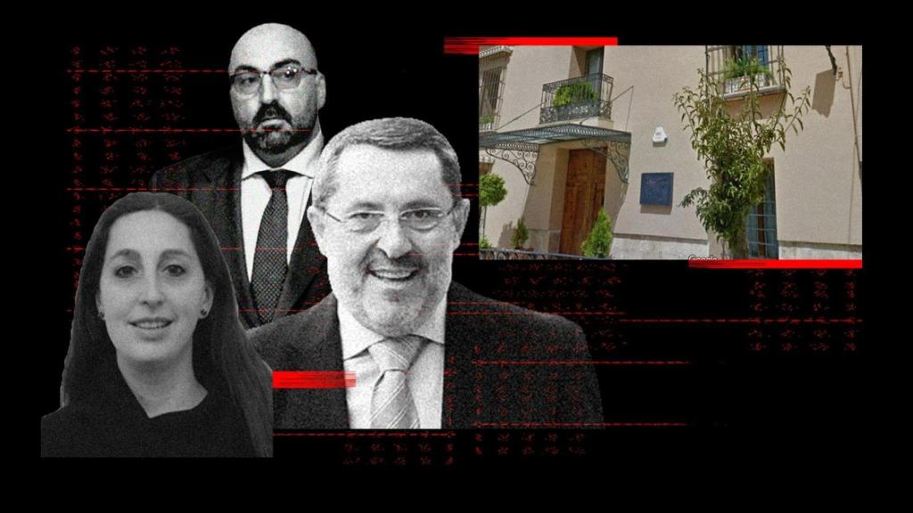 Koldo García, su mujer y el constructor Pepe Ruz, junto a una imagen del hotel rural desde el que gestionaban la empresa de minas.