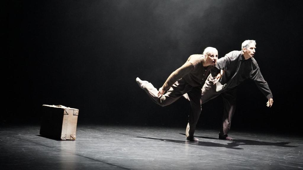 Un momento de 'Time, Dance, Poetry', de la compañía Riva & Repele, este sábado en Veranos de la Villa, Madrid, Foto: Sara Cort, Eleventh Floor - Madrid Destino