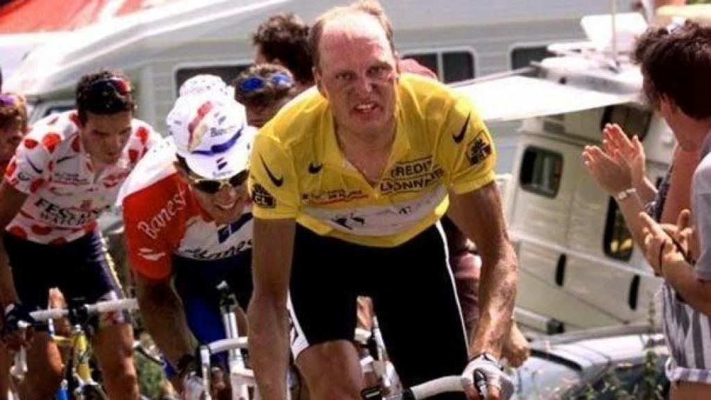 Bjarne Riis, en una etapa del Tour de Francia