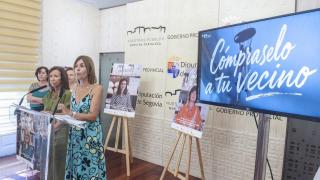 Magdalena Rodríguez y María Petit lanzan la nueva campaña para impulsar el comercio minorista de proximidad de la provincia de Segovia