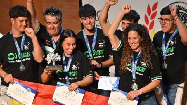 El zamorano Marcos Hernando, campeón del mundo por equipos con la selección española de pesca