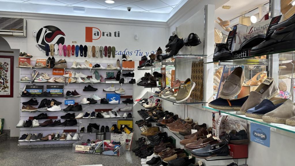 Interior de Calzados Tú y Yo