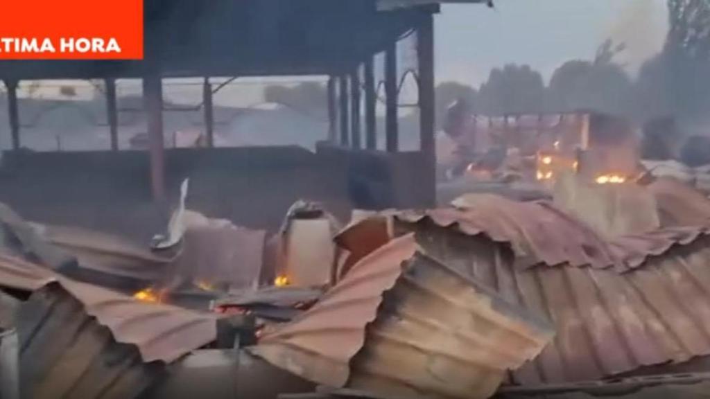 Finca arrasada por las llamas.