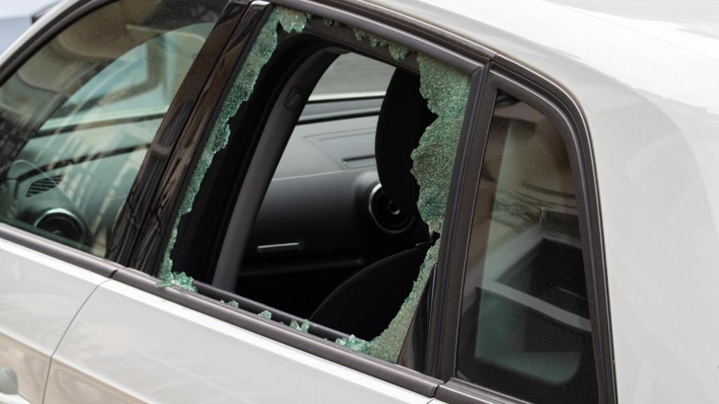 Imagen de archivo de un robo en un coche