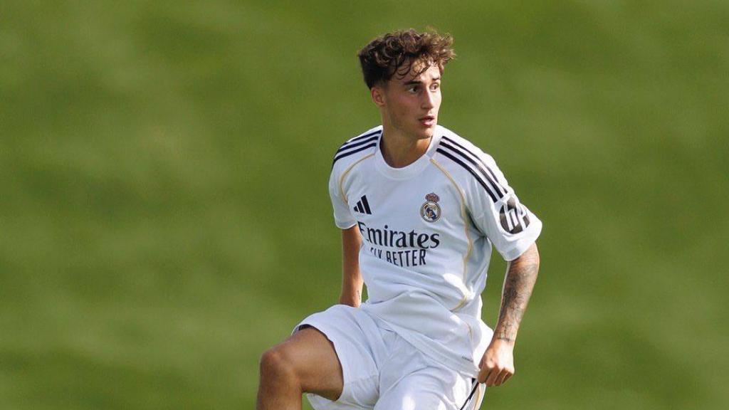 Roberto Martín, durante un partido con el Real Madrid Castilla.