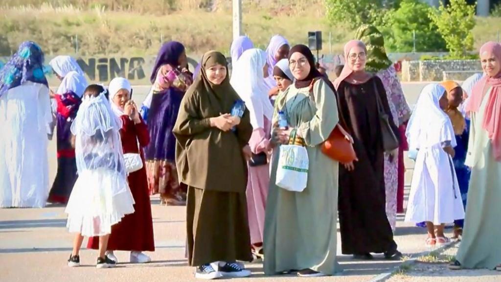 Varias de las participantes en la última Fiesta del Cordero, en el Parking Sur de la Expo de Zaragoza.