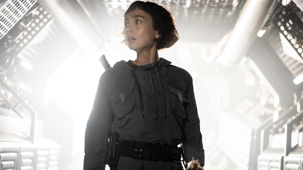 Syndey Chandler en un fotograma de la serie 'Alien: Planeta Tierra'.