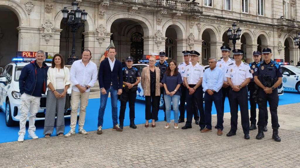 Imagen de la presentación de los nuevos vehículos de la Policía Local de A Coruña.
