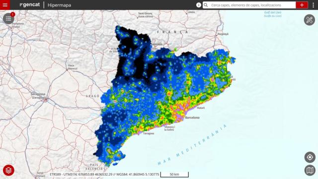 El primer mapa elaborado a partir de un modelo matemático avanzado permitirá diseñar el alumbrado público, futuros desarrollos urbanísticos y políticas de protección de los ecosistemas para preservar la calidad del cielo nocturno.