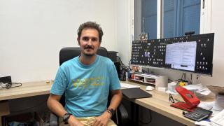 Dani, trabajador con 20 años de experiencia rotundo sobre el comercio: “Estar en el centro es más un obstáculo que un privilegio”