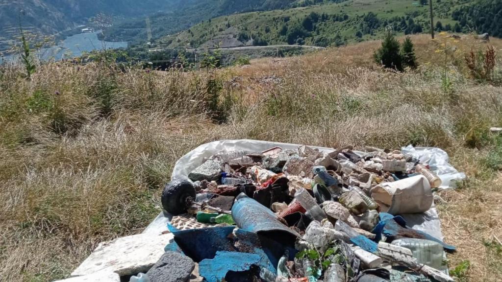 Basura recogida en el Pirineo