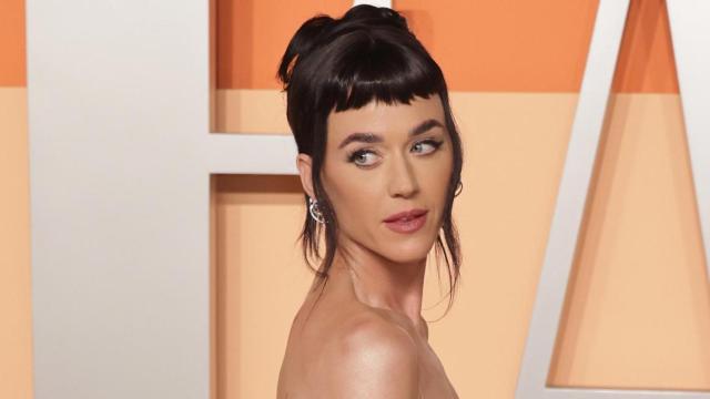Katy Perry en la fiesta de 'Vanity Fair' con motivo de los Oscar.