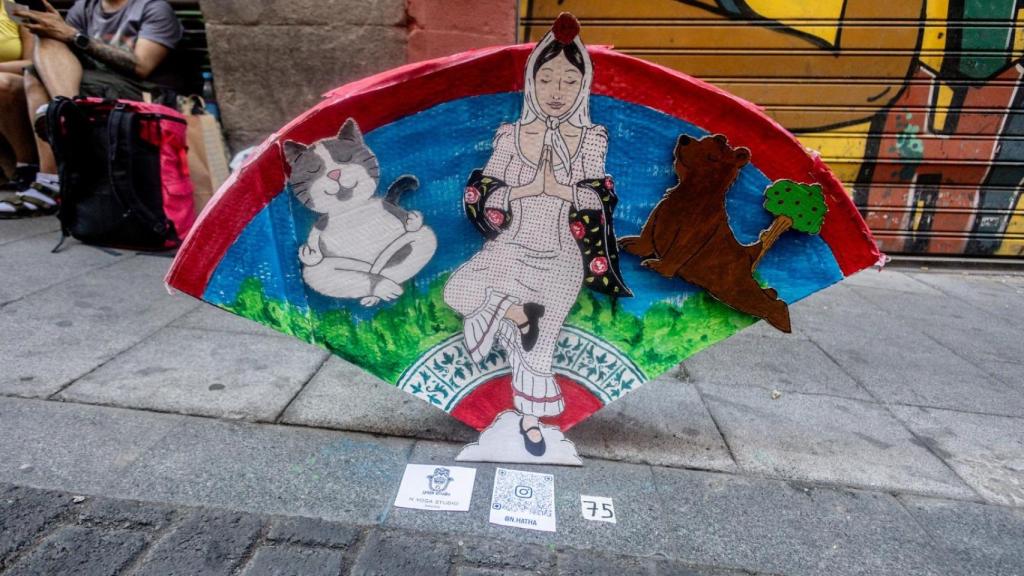 El barrio de Lavapiés se engalana.