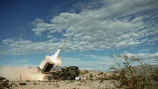 Primer disparo real del sistema de artillería GMARS