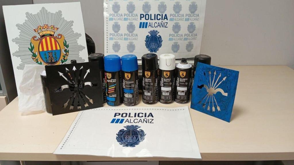 Artículos incautados por la policía local de Alcañiz.