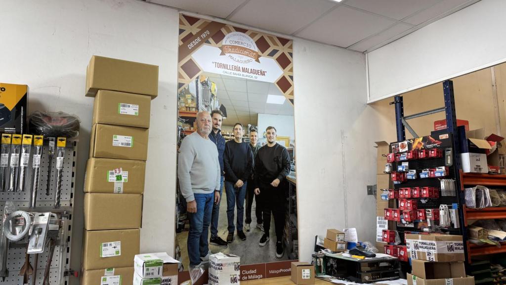 Interior de Tornillería Malagueña