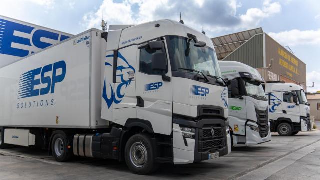 Camiones de ESP Solutions Group.