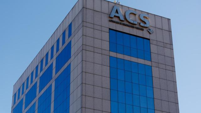 Fachada de la sede de ACS.