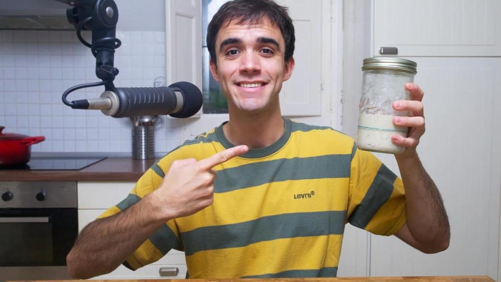 Una imagen de Diego Domínguez grabando uno de sus vídeos.