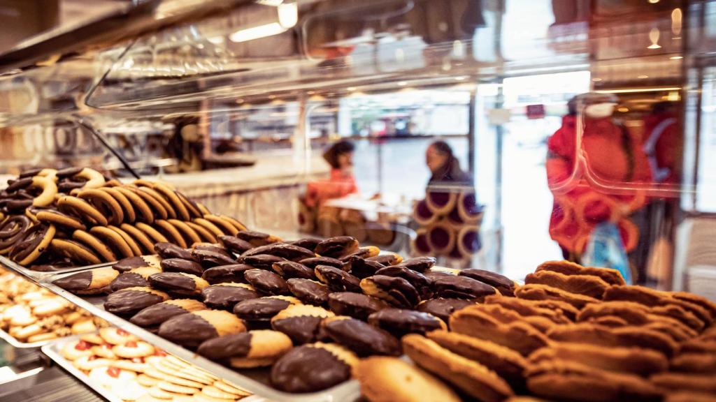 Mostrador de la Pastelería Bernardos.