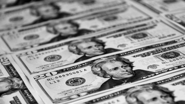 Billetes de dólar.