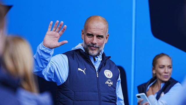 Guardiola, durante una sesión de entrenamiento del City a puertas abiertas.