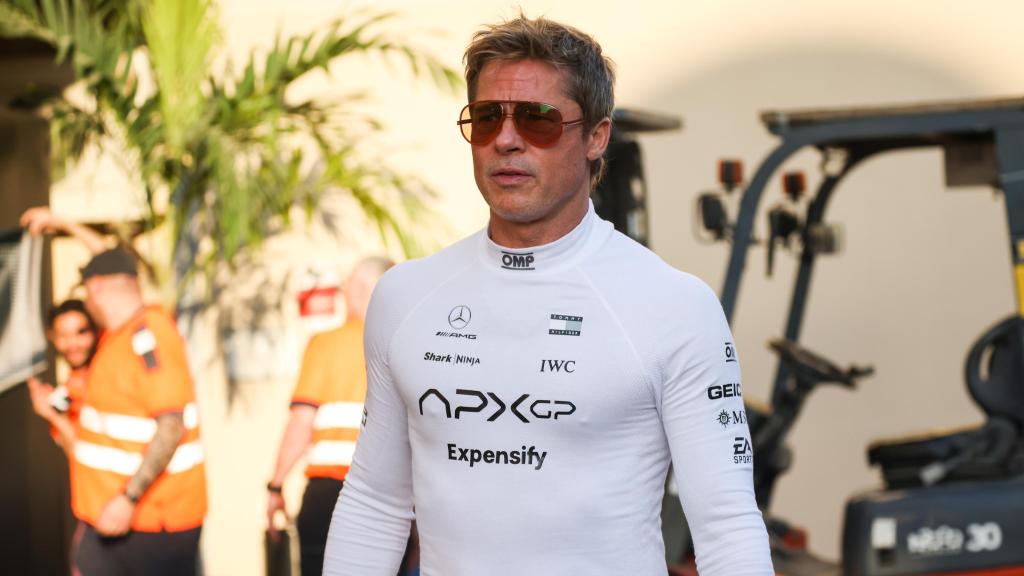 Brad Pitt en el Grand Prix de Abu Dhabi. Beata Zawrzel / ZUMA Press Wire