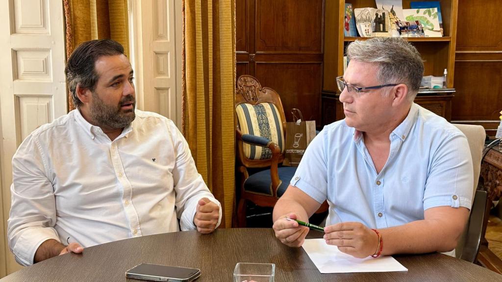 Paco Núñez y Manuel Serena en Hellín (Albacete).