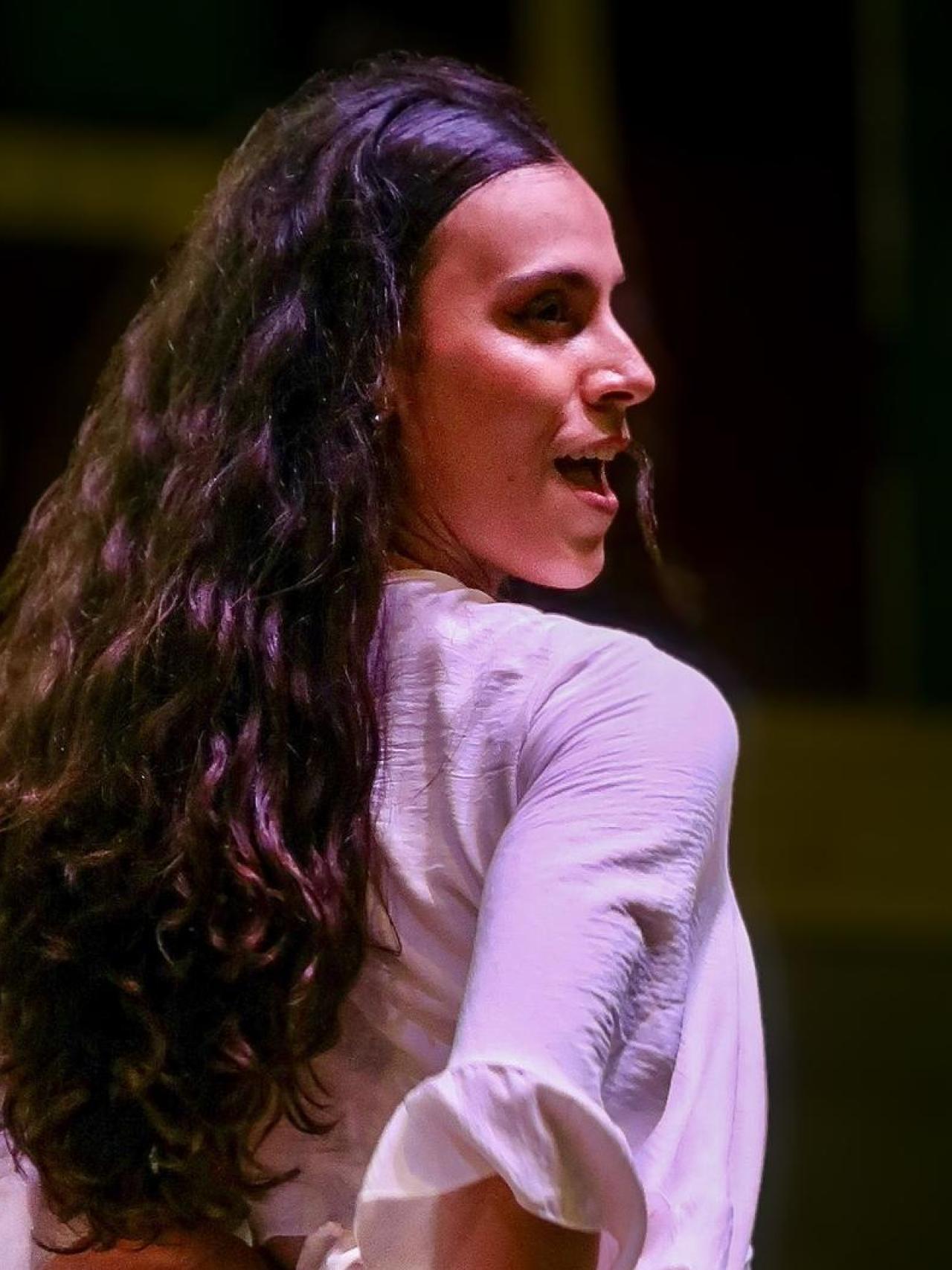 Natalia Lamana durante una actuación.