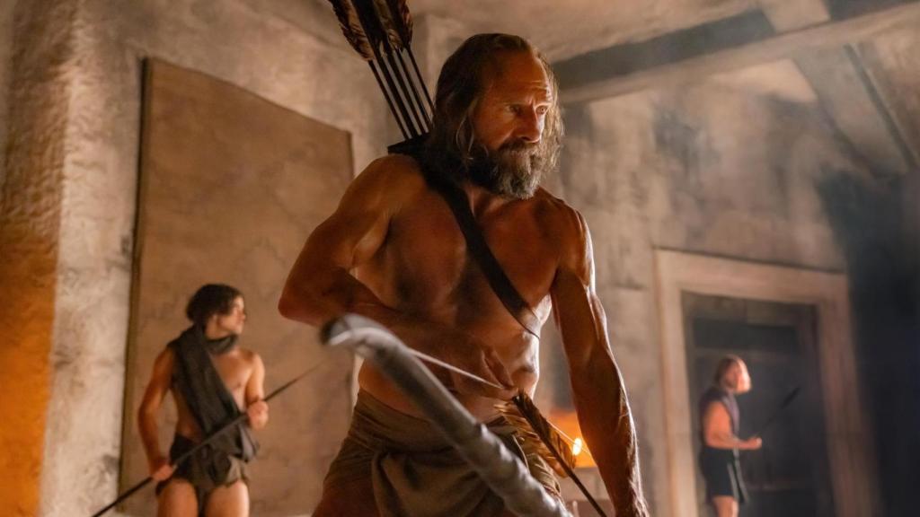 Ralph Fiennes en un momento de 'El regreso de Ulises' (Uberto Pasolini, 2025).