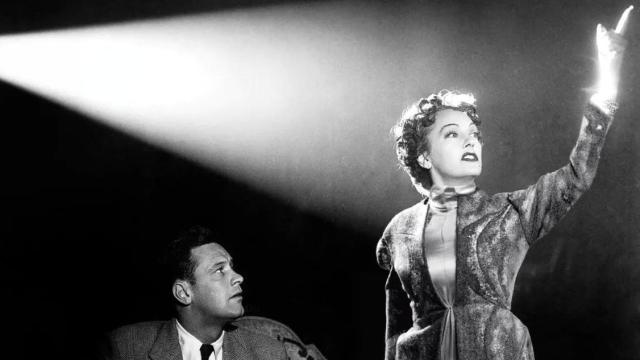 Fotograma de 'El crepúsculo de los dioses'.