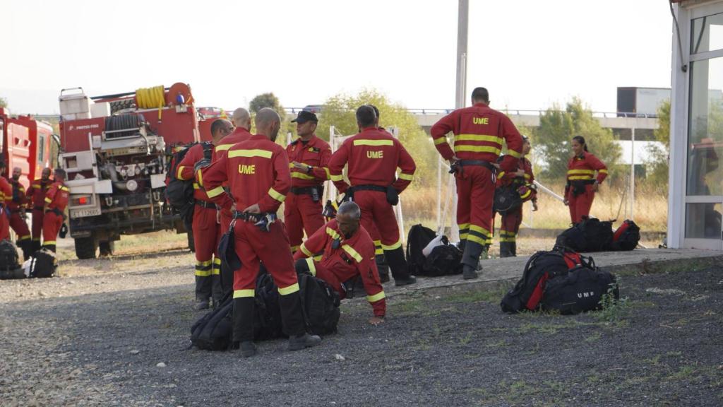 Un grupo de miembros de la Unidad Militar de Emergencias (UME)