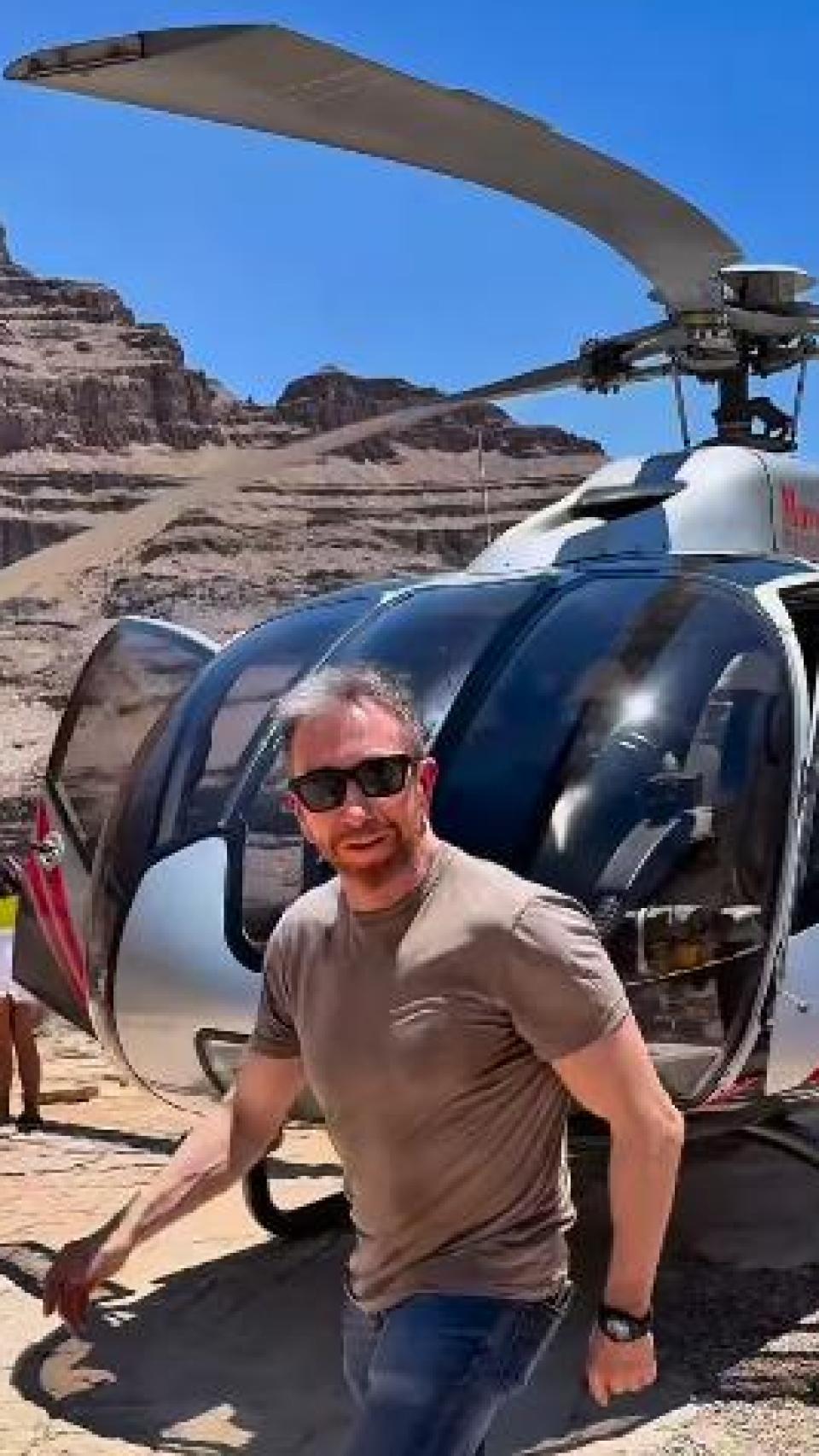 Pablo Motos sobrevuela El Gran Cañon.