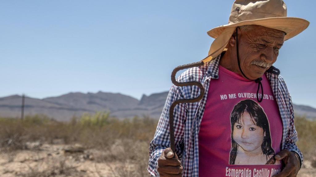 José Luis Castillo, padre de Esmeralda, encabeza la búsqueda de su hija desde su desaparición en mayo de 2009, enfrentando amenazas y la falta de avances en la investigación.