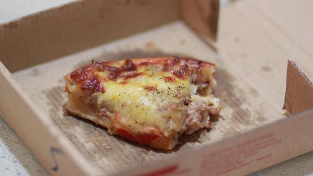 Pizza ultraprocesada. (shinichi4849/Pixabay)