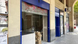 Una nueva marca de comida para llevar abre en el centro.