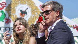 Amina y Cayetano Martínez de Irujo en la Semana Santa 2024.