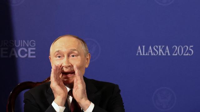 Vladimir Putin, presidente de Rusia, durante su encuentro con Donald Trump en Alaska.