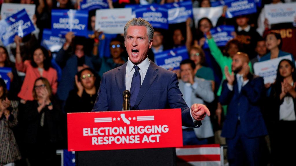 El gobernador de California, Gavin Newsom, vuelve a desafiar a Donald Trump.