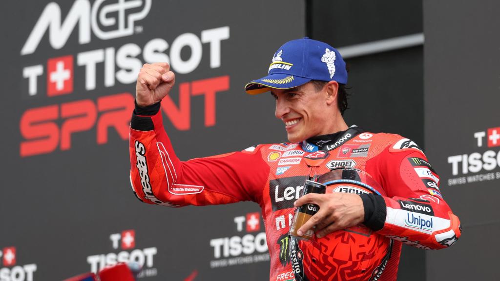 Marc Márquez celebra su victoria en la carrera al sprint, en el Red Bull Ring de Spielberg.